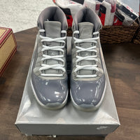 Cool Grey Jordan 11 (USED)