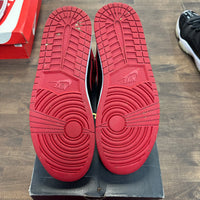 Bred Jordan 1 Mid (USED)