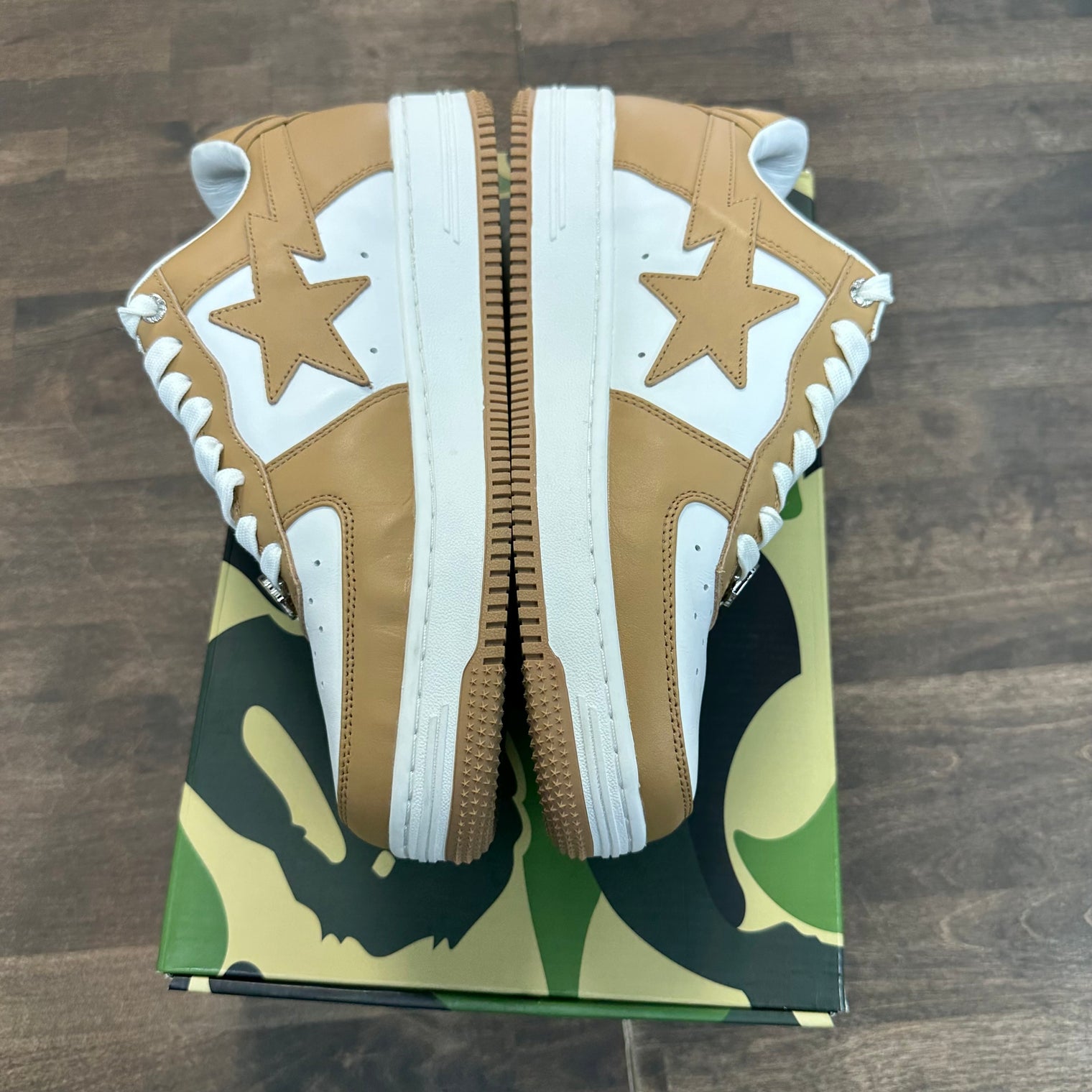 White Beige Bapesta Low (USED)