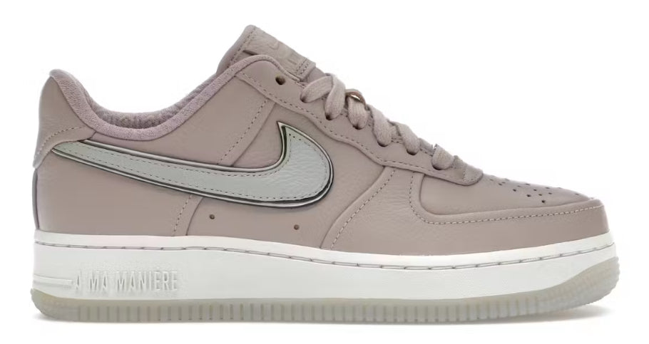 (W) While You Were Sleeping A Ma Maniere Air Force 1 Low