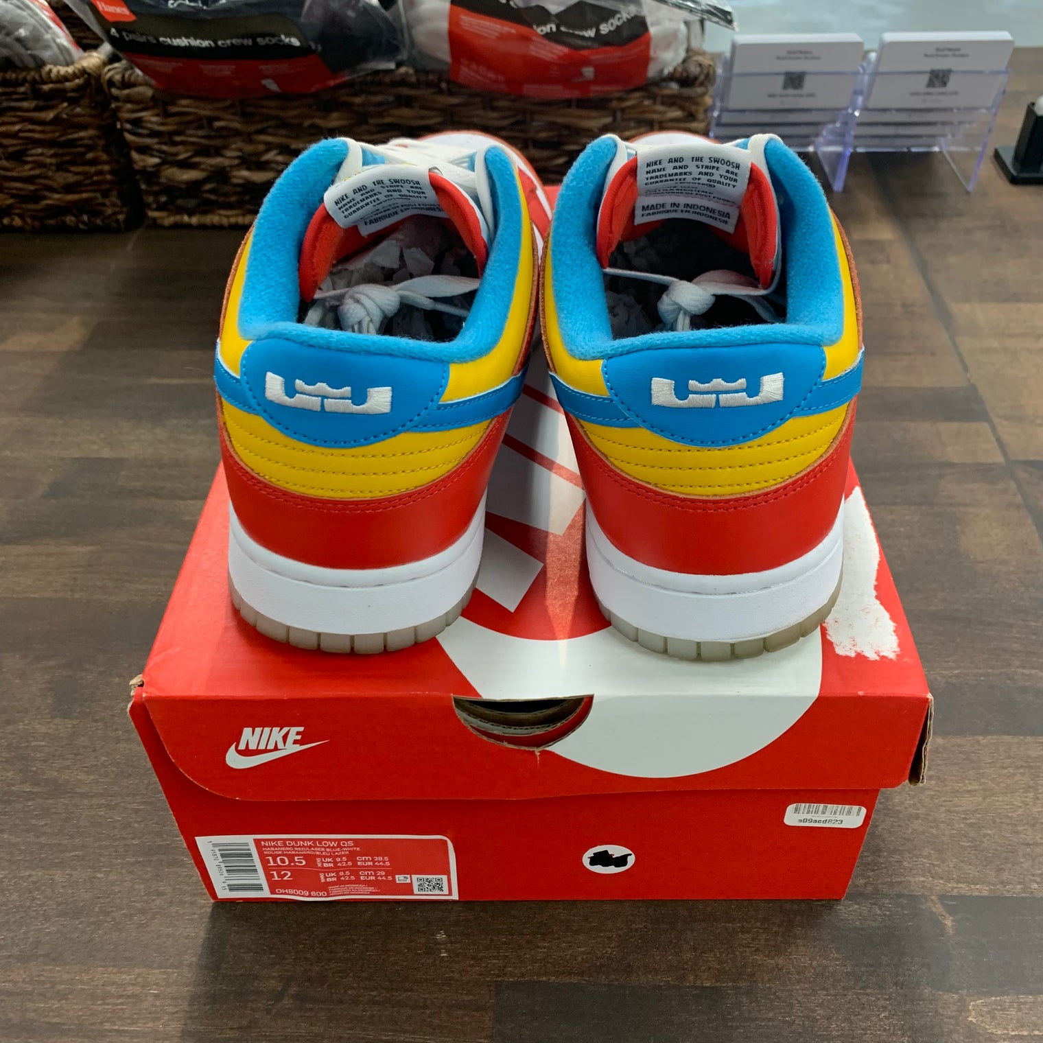 Fruity Pebble Dunk Low (USED)