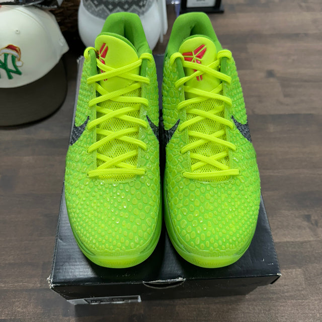Grinch Kobe 6 (Lightly Worn)
