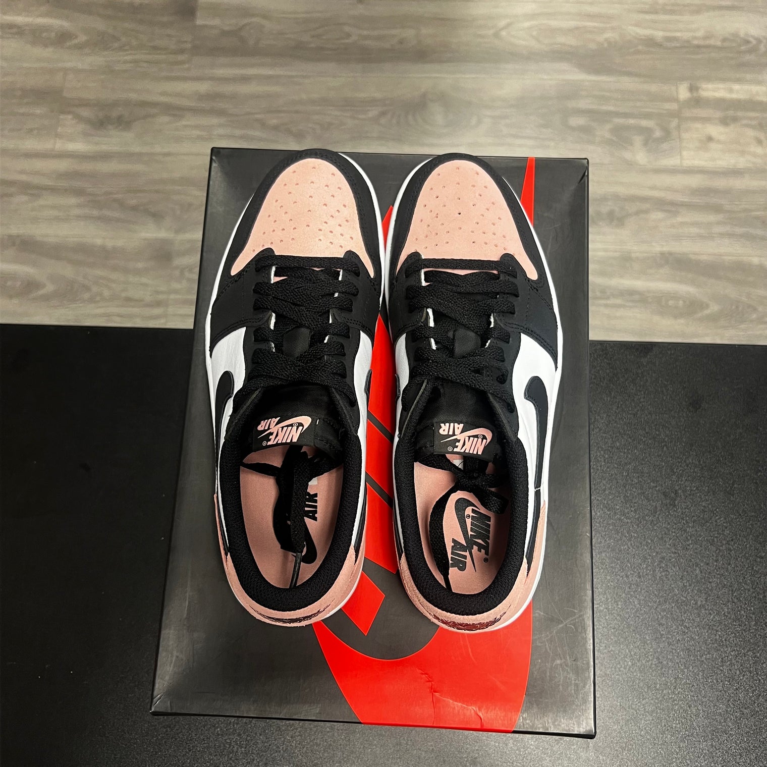 Jordan 1 Low OG Bleached Coral (USED)