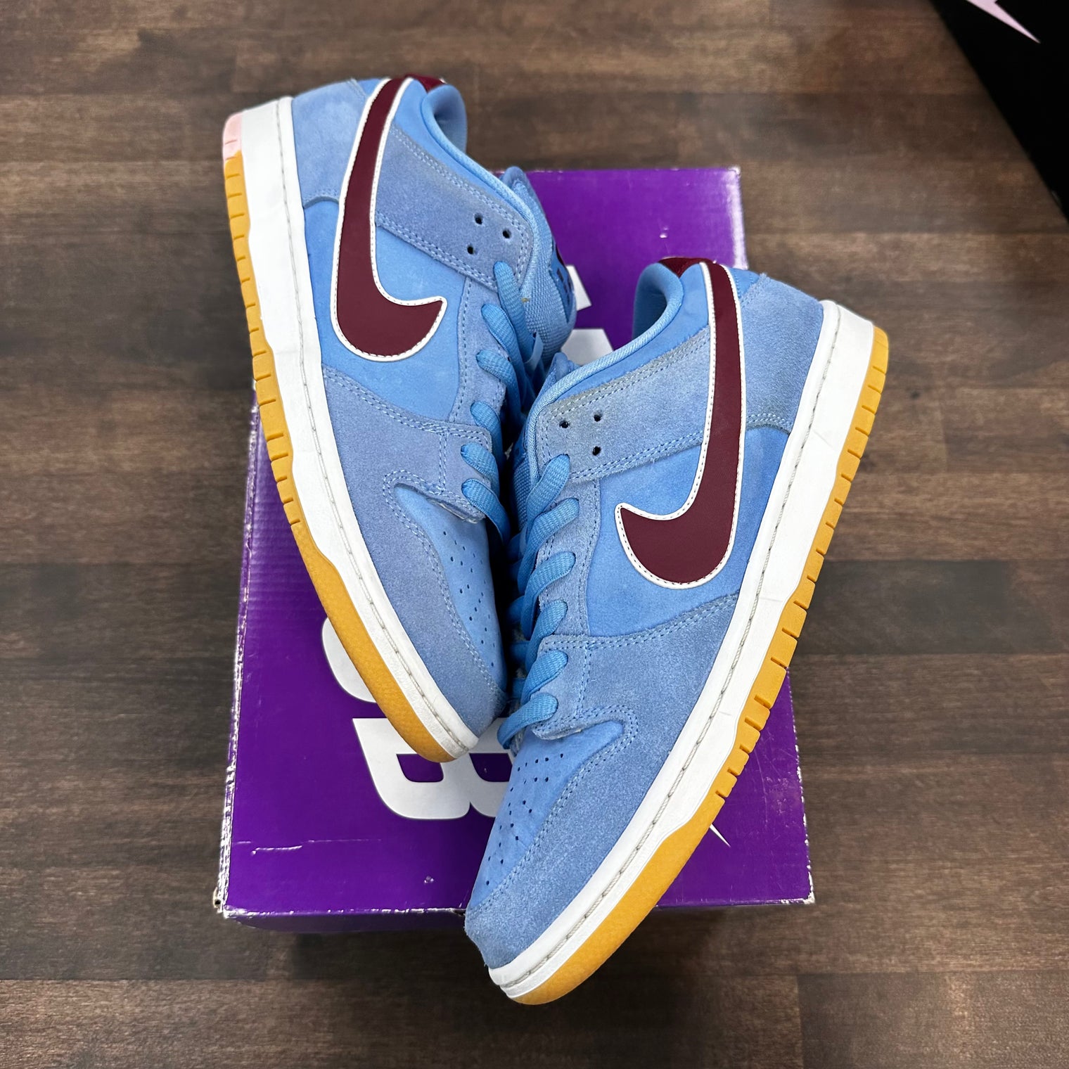 Philly SB Dunk Low (USED)