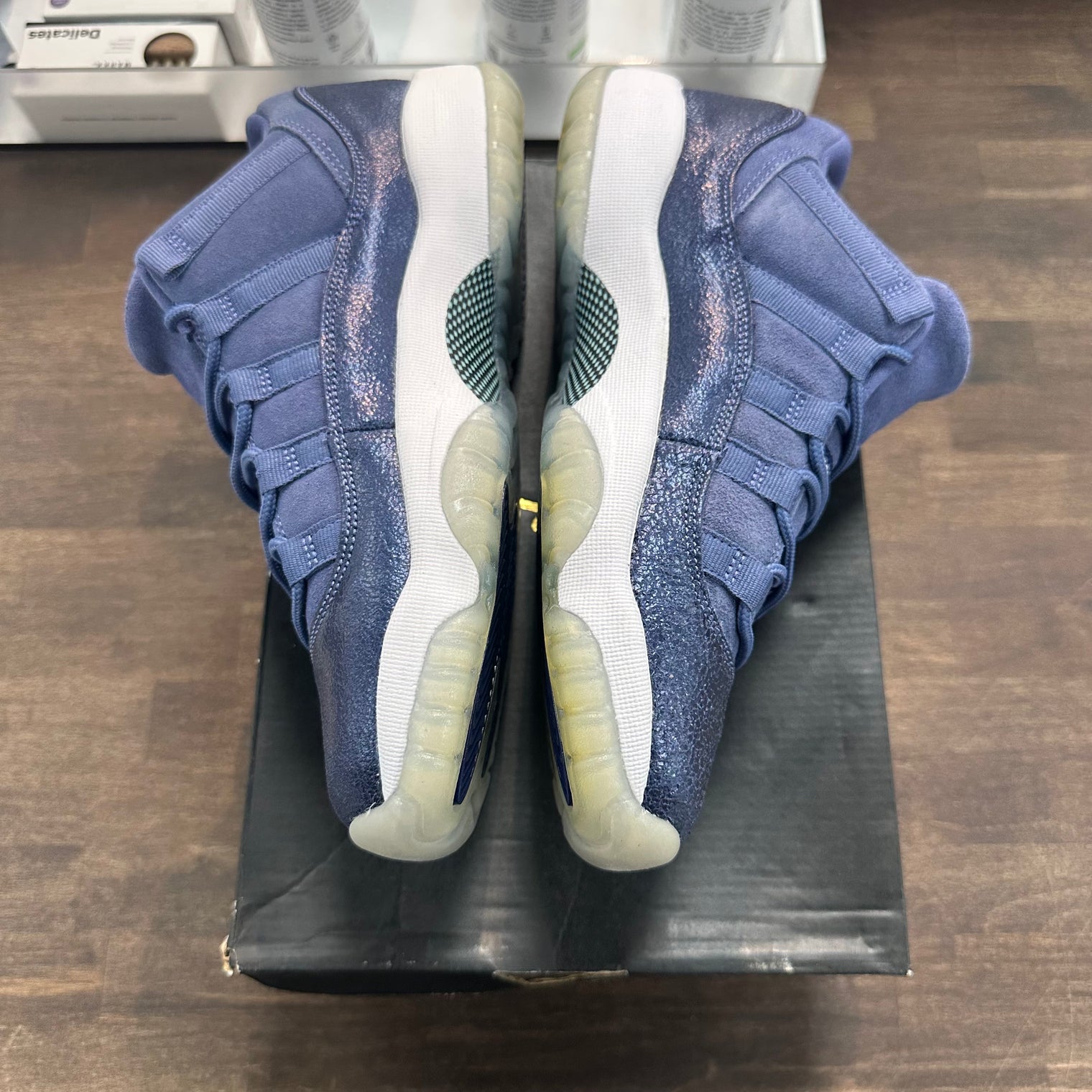Blue Moon Jordan 11 Low (GS)