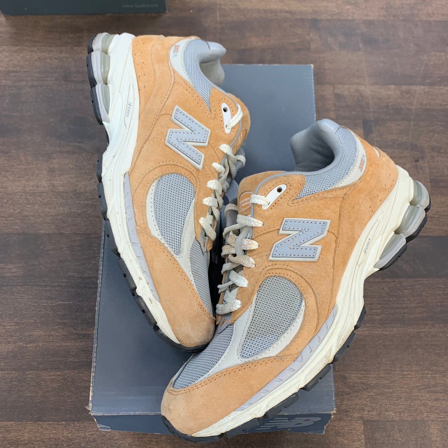 New Balance 2002R Sweet Caramel (USED)