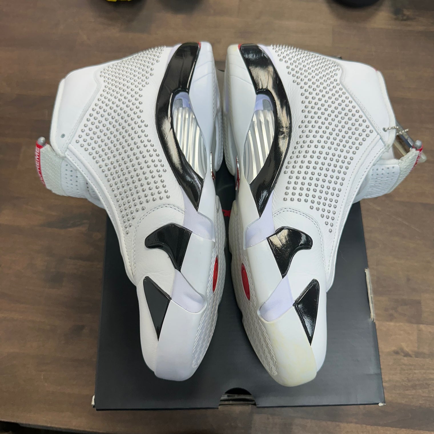 Supreme Jordan 14 White (USED)