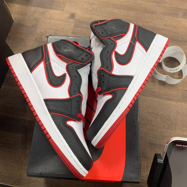 (GS) Bloodline Jordan 1 High