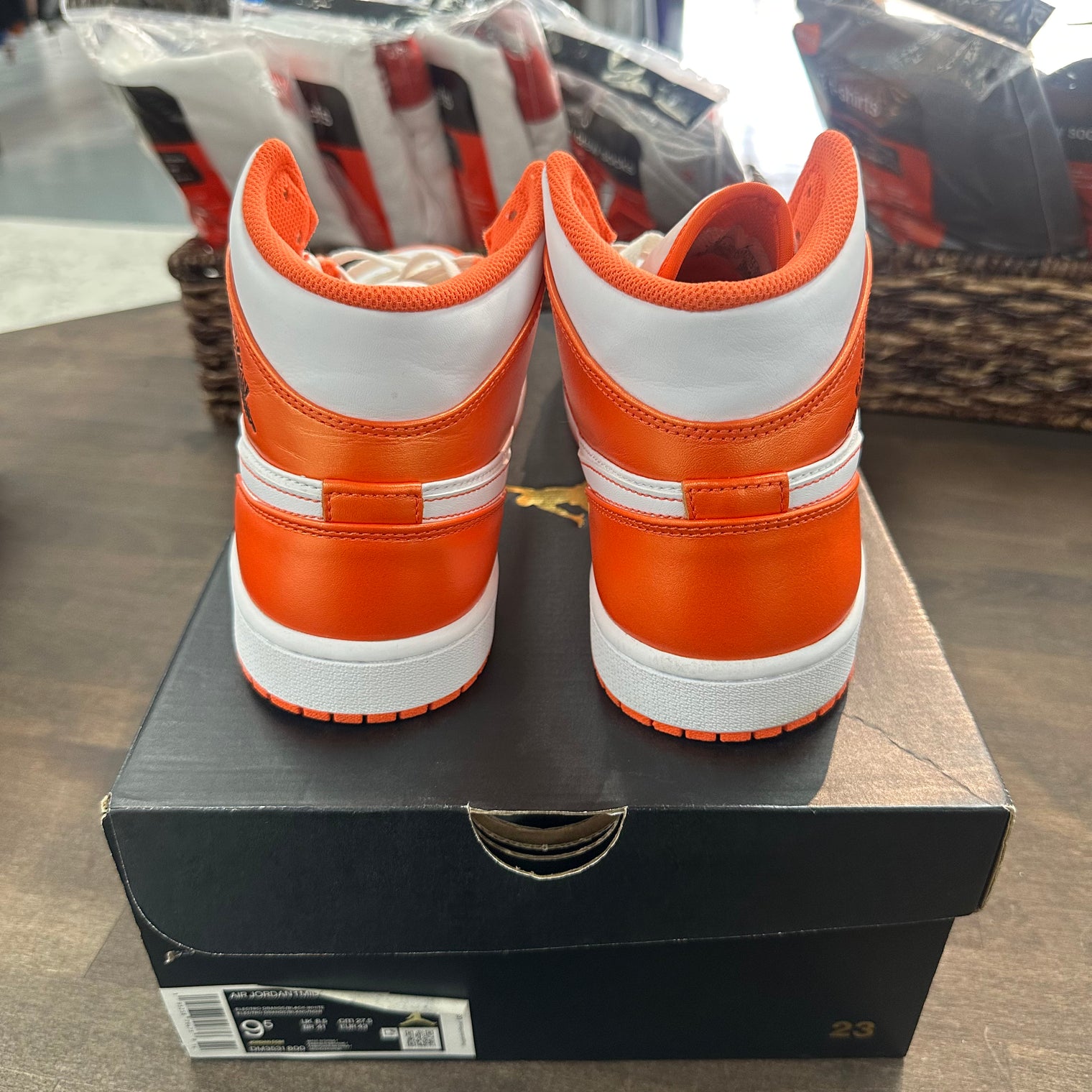 Metallic Orange Jordan 1 Mid (USED)
