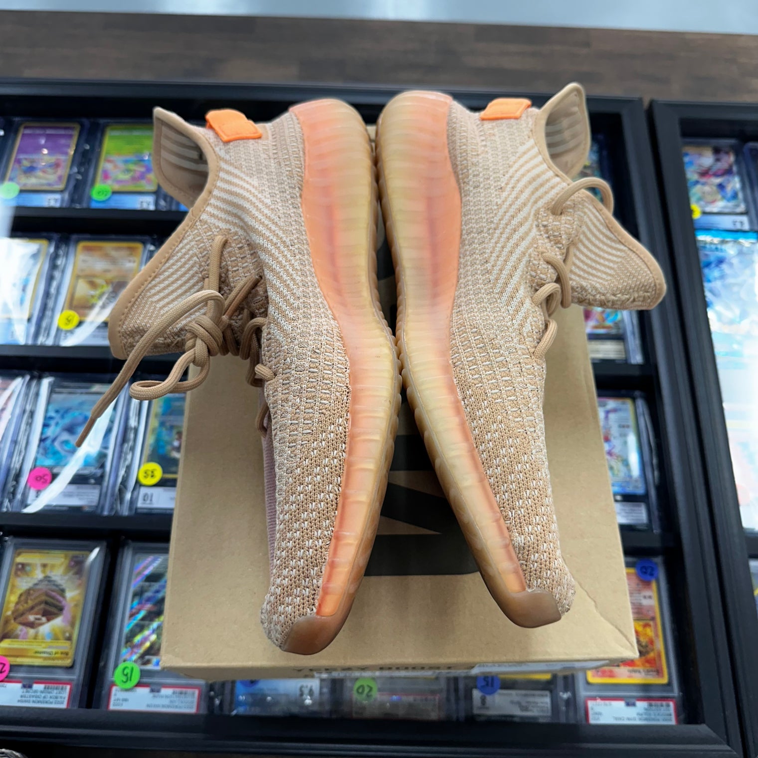 Clay Yeezy 350 (USED)