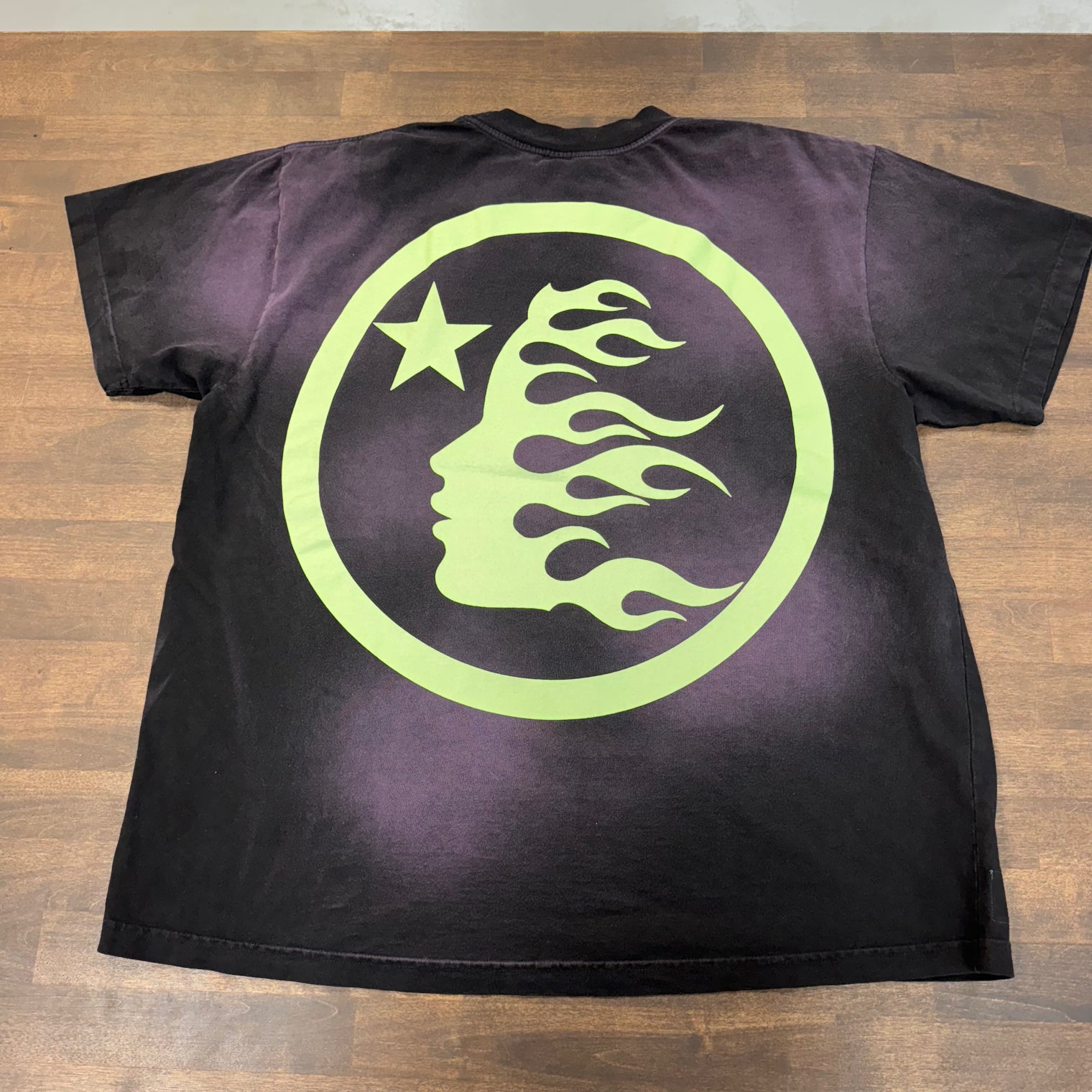 Hellstar Sport Logo Glow Tee