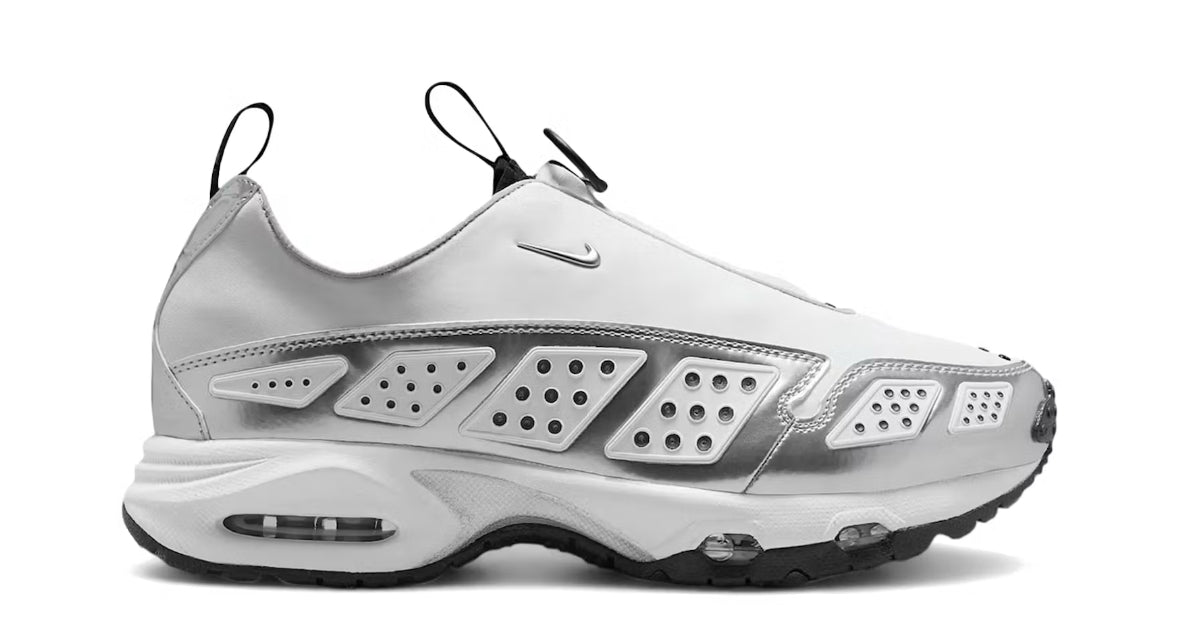 White Metallic Silver Air Max Sunder SE (W)