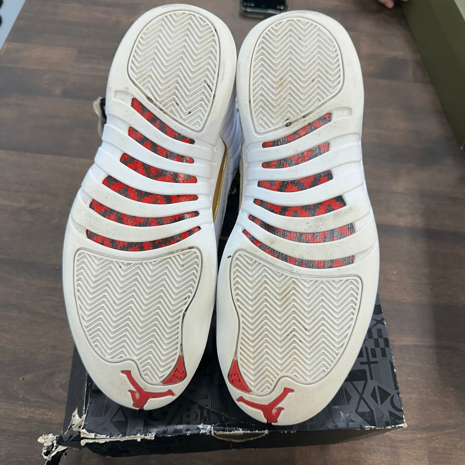 FIBA Jordan 12 (USED)