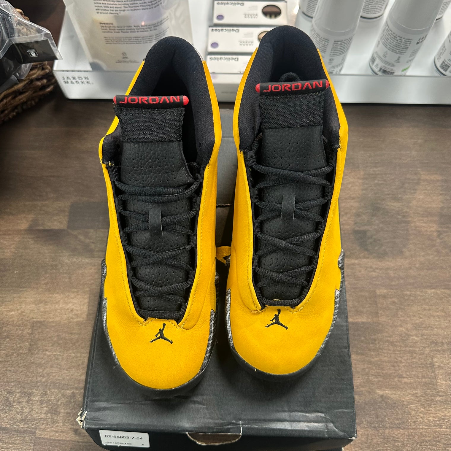 (GS) Ferrari Yellow Jordan 14 (USED)