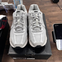 Vast Grey Vomero 5 SP (USED)