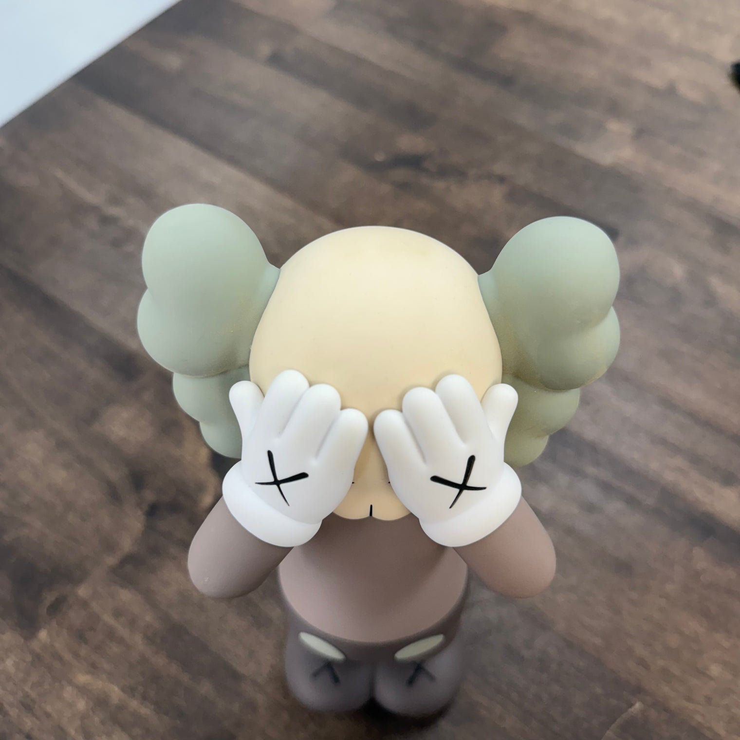 Kaws Holiday UK Vinyl Figure Brown (Displayed)