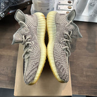 Zyon Yeezy 350 (USED,No Box)
