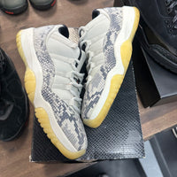 Snake Light Bone Jordan 11 Low (USED)