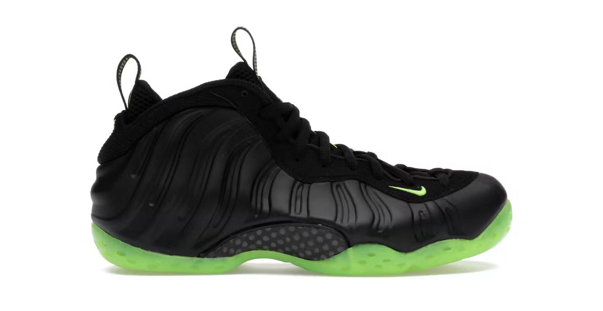 Black Volt Foamposite One
