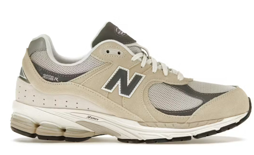 Sandstone Magnet New Balance 2002R