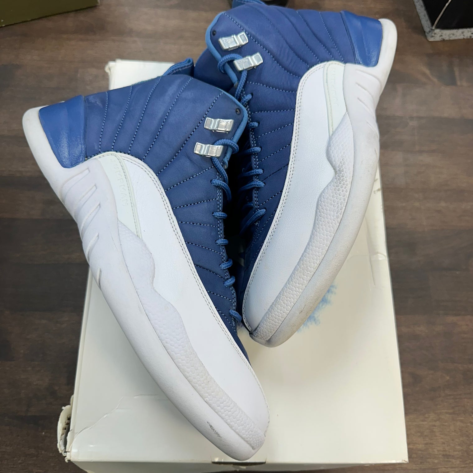 Indigo Jordan 12 (USED)