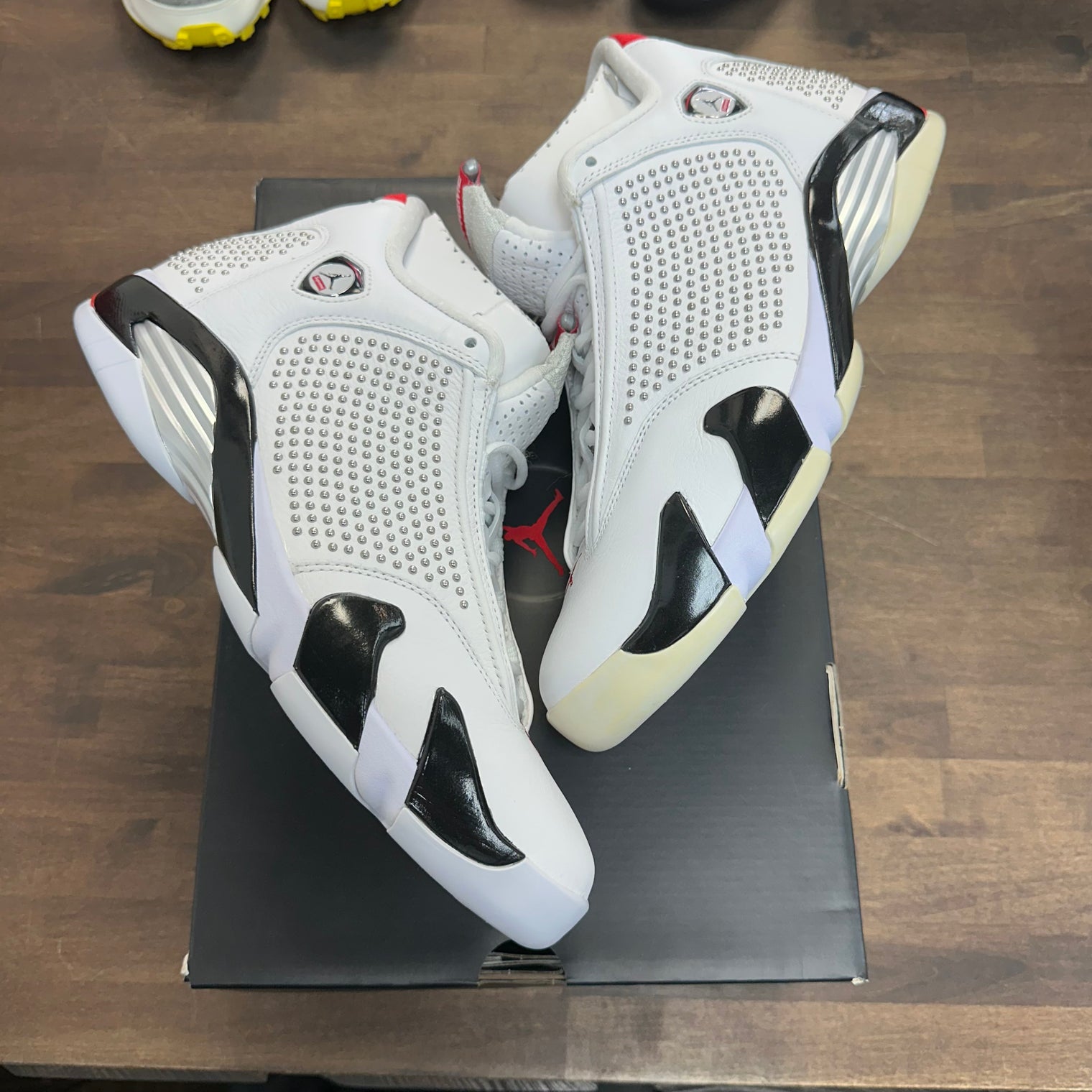 Supreme Jordan 14 White (USED)