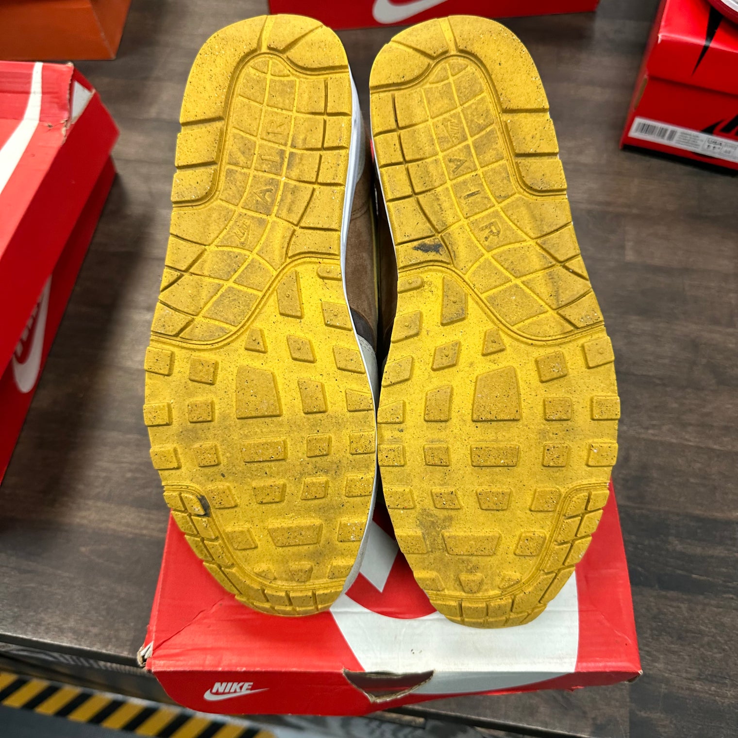Duck Pecan Yellow Ochre Air Max 90 (USED)