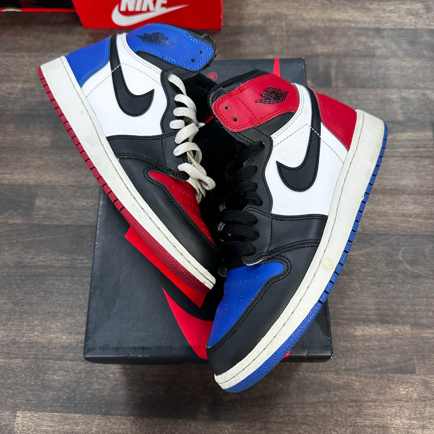 Top 3 Jordan 1 High (GS) (USED, No Box)