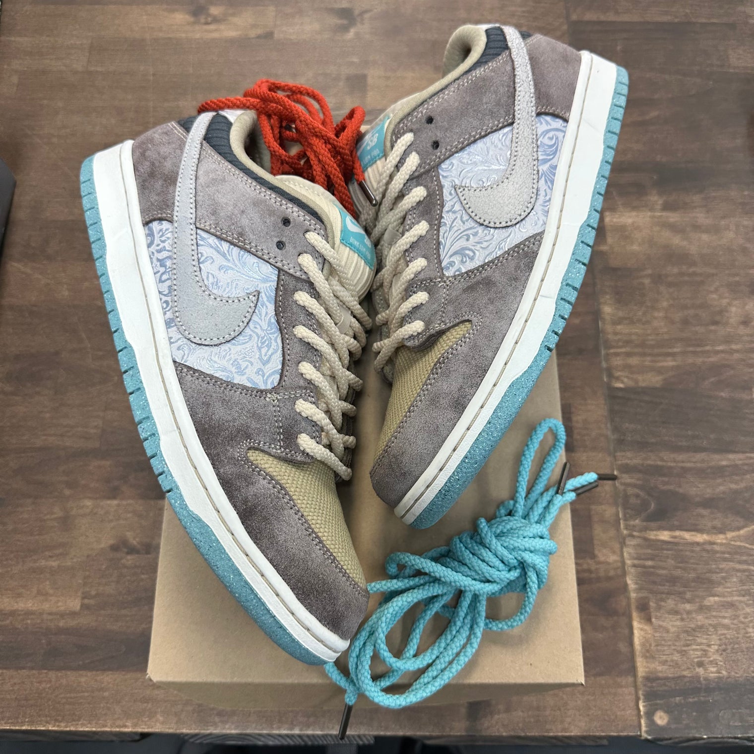 Big Money Saving Sb Dunk Low (USED,No Box)