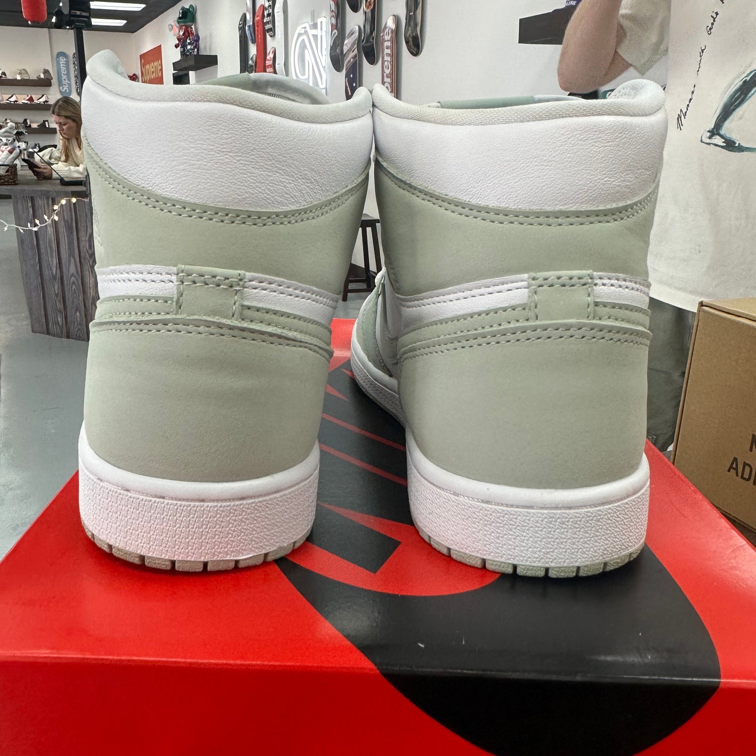 Seafoam Jordan 1 High (W) (USED)