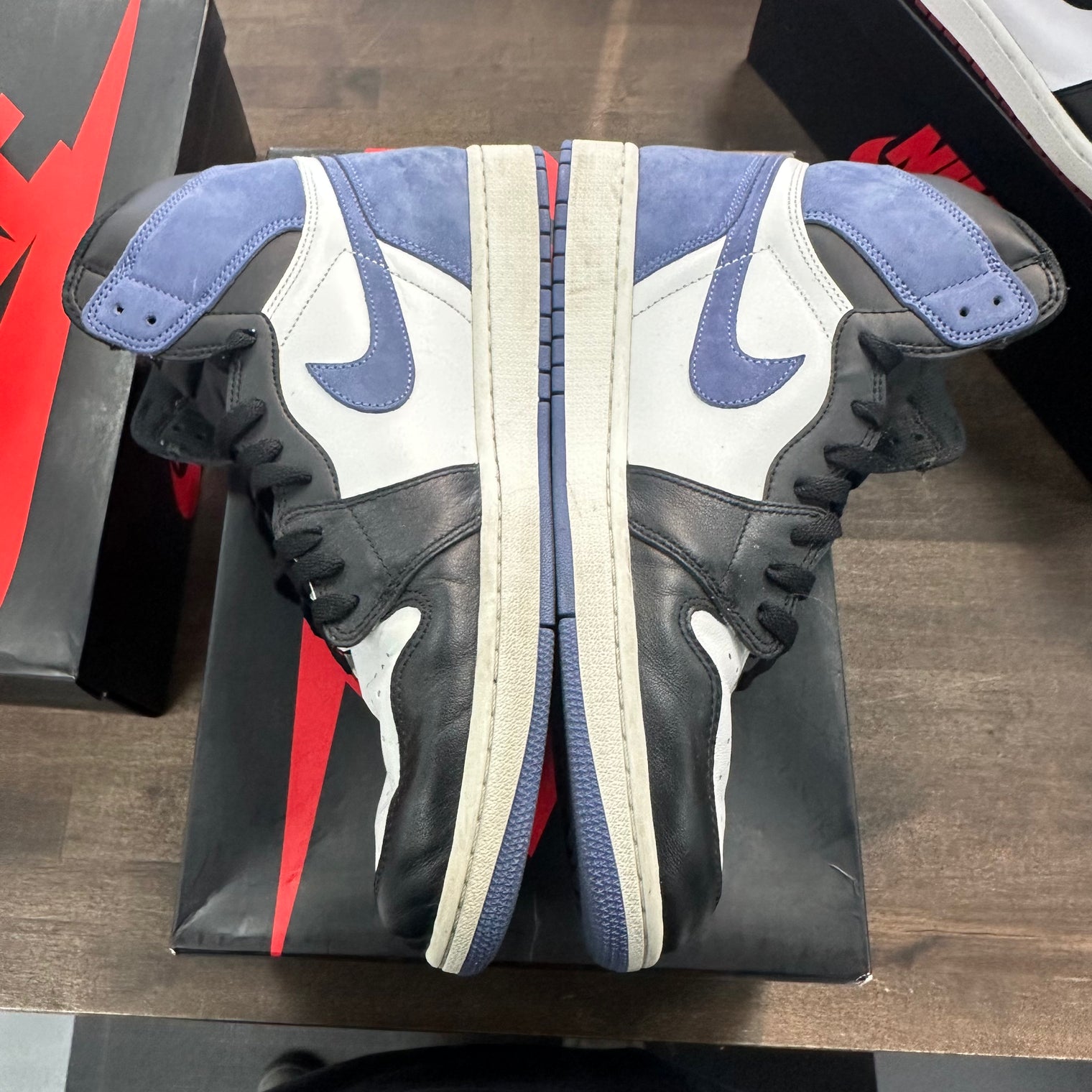 Blue Moon Jordan 1 High (USED)