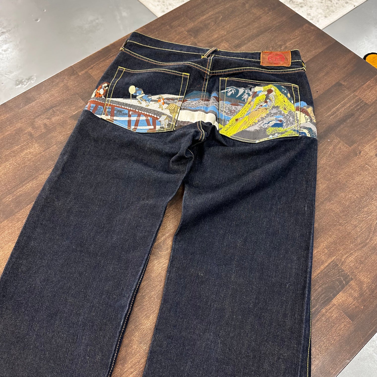 Vintage Selvedge Denim Hong Kong (Slightly Used)