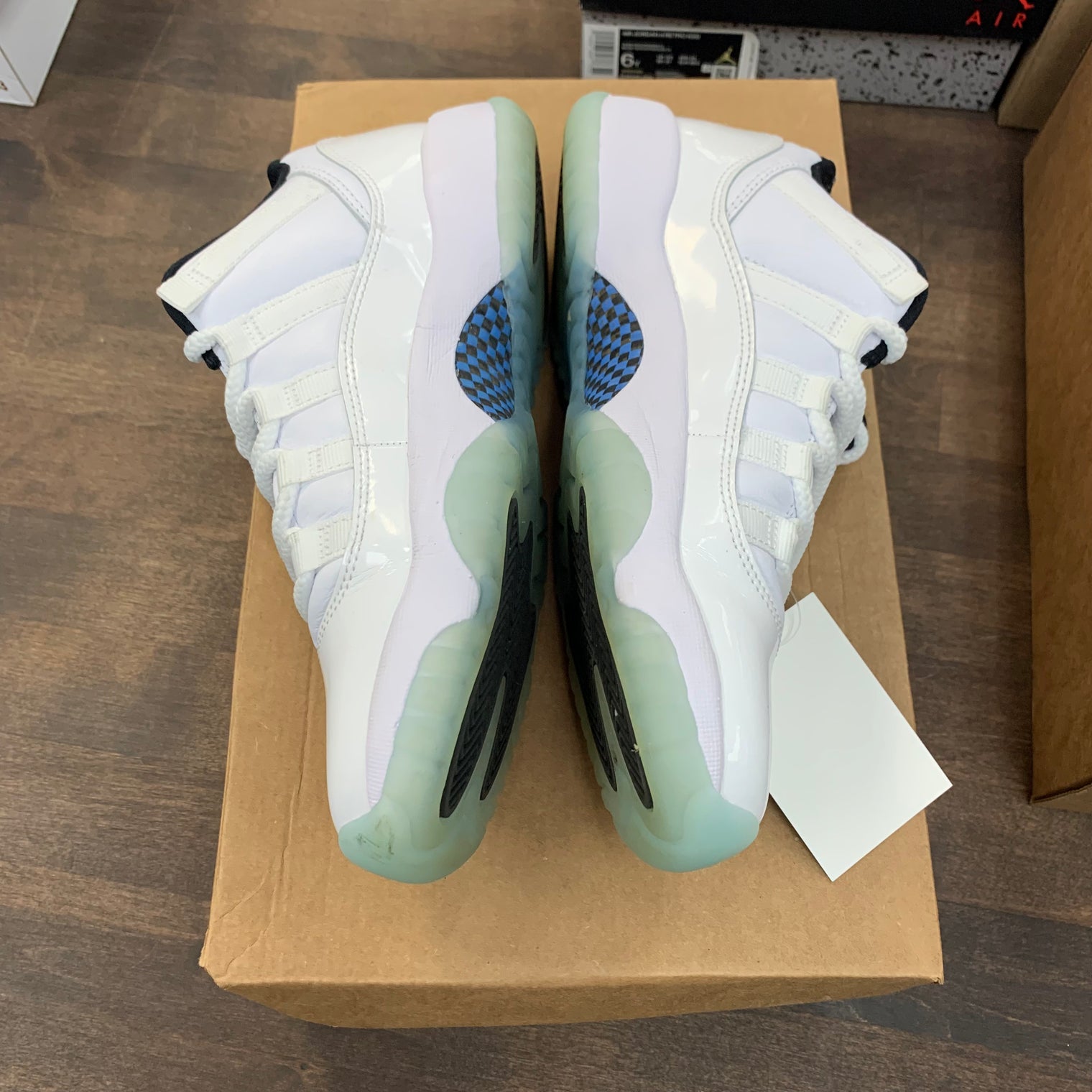 (GS) Legend Blue Jordan 11 Low (USED,No Box)