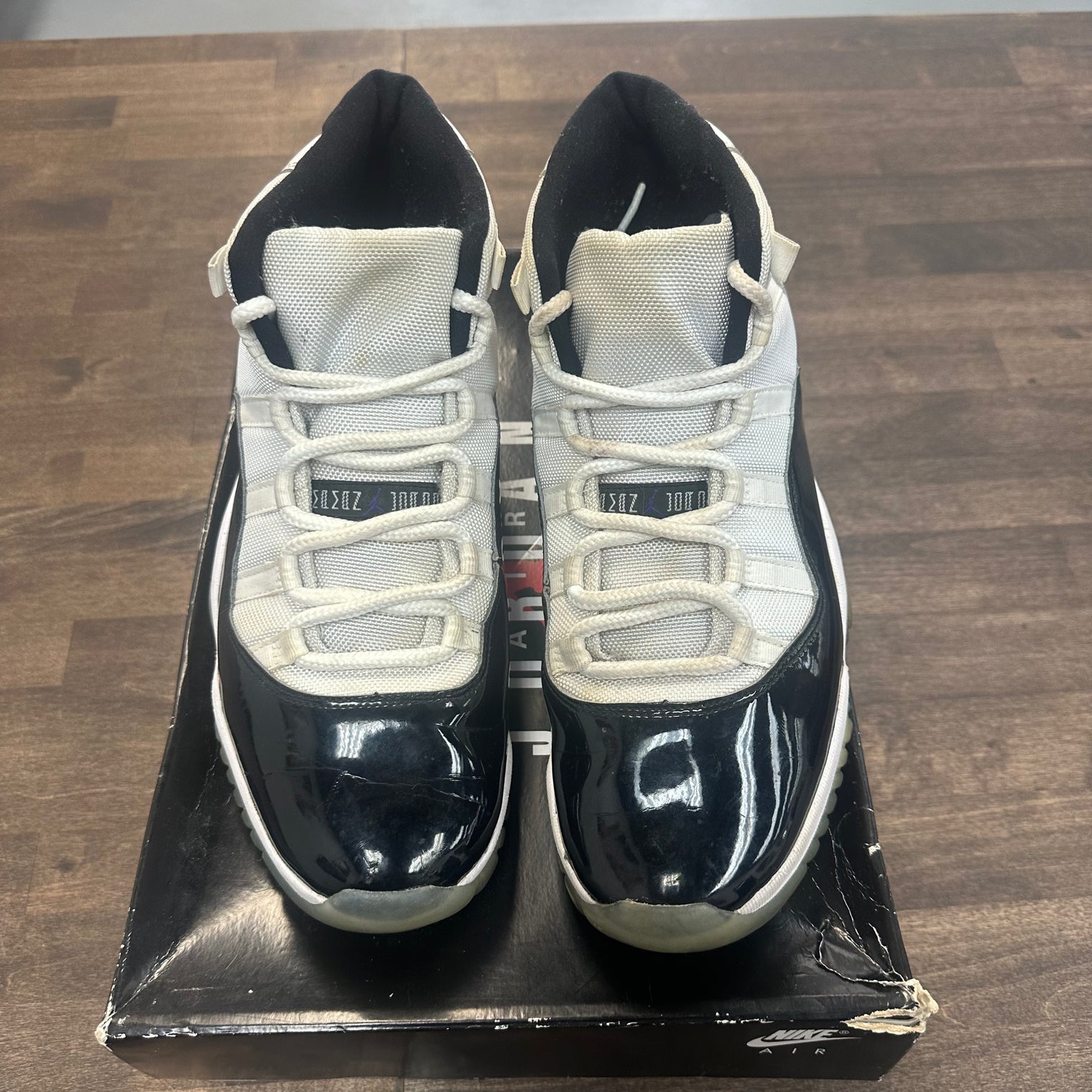 Concord Jordan 11 (USED)