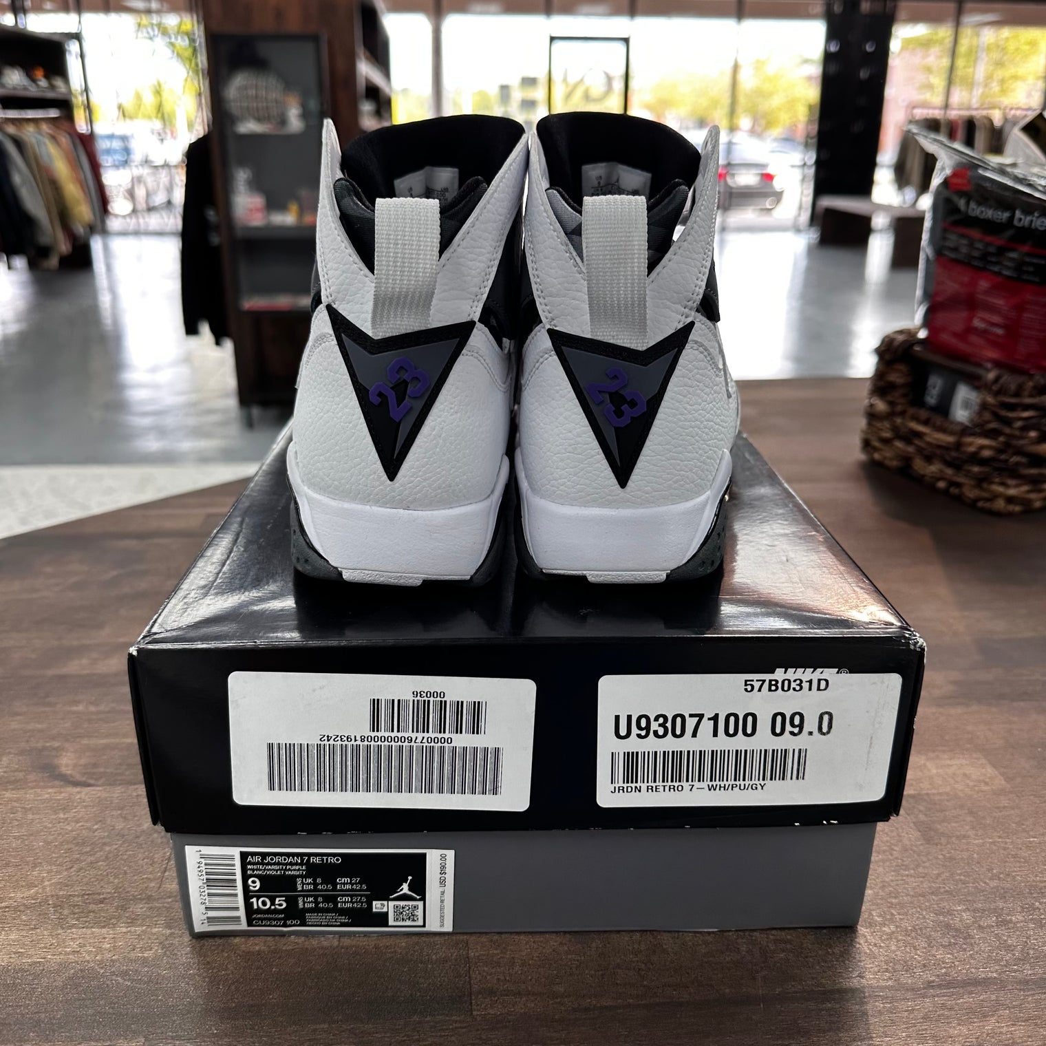 Flint Jordan 7 Retro (USED)