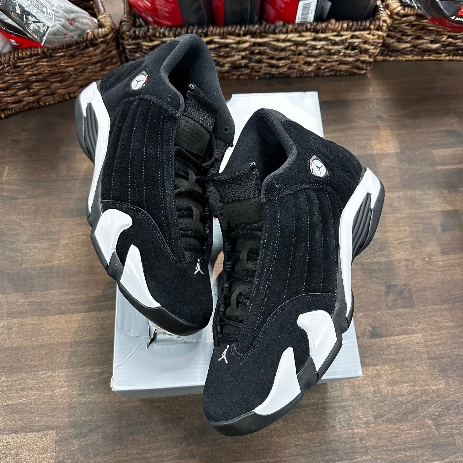 White Black Jordan 14 (USED)
