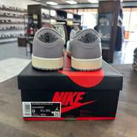 Atmosphere Grey Jordan 1 Low OG (USED)