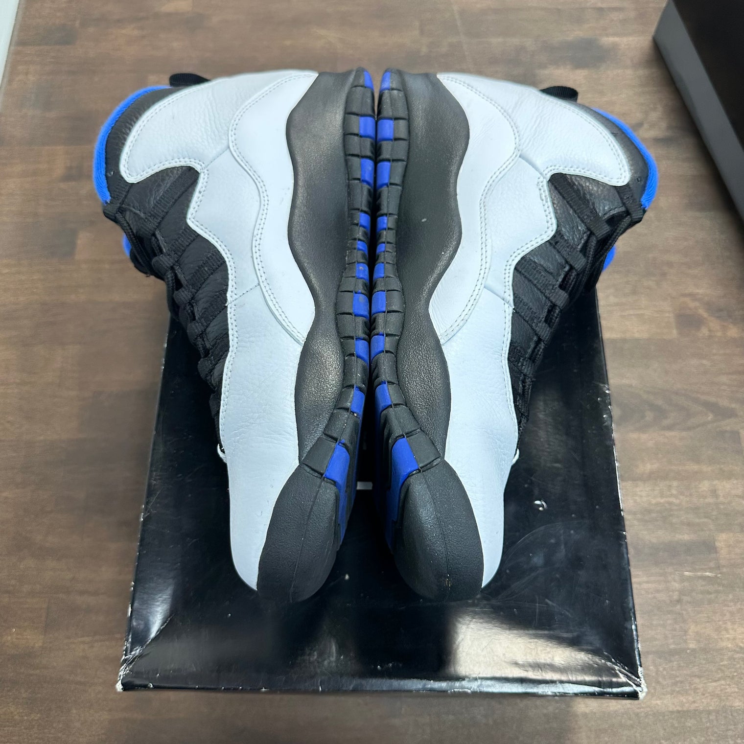 Seattle Jordan 10 (USED)