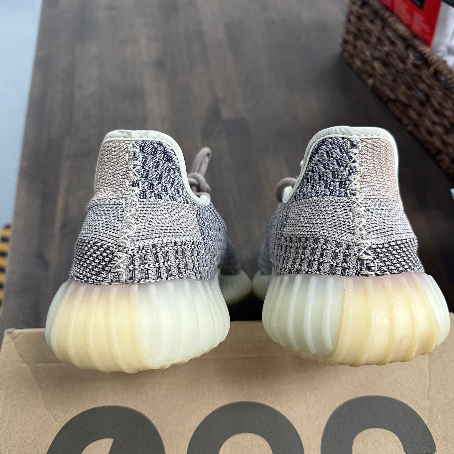 Ash Pearl Yeezy 350 (USED)