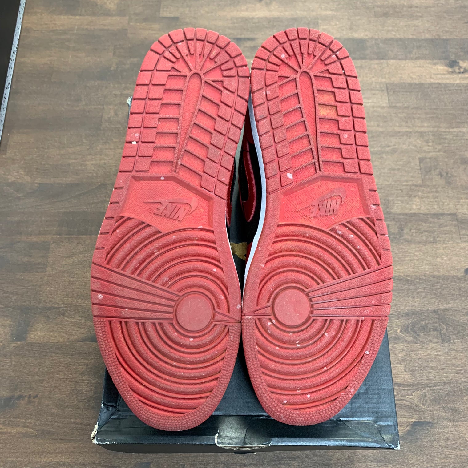 Reverse Bred Jordan 1 Low (USED)