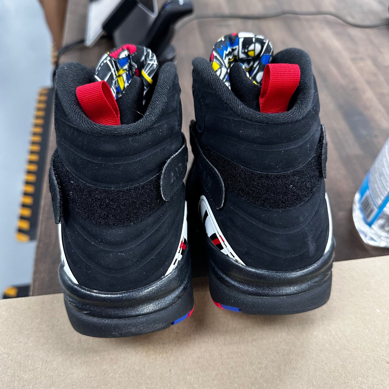 Playoff Jordan 8 (USED, No Box)