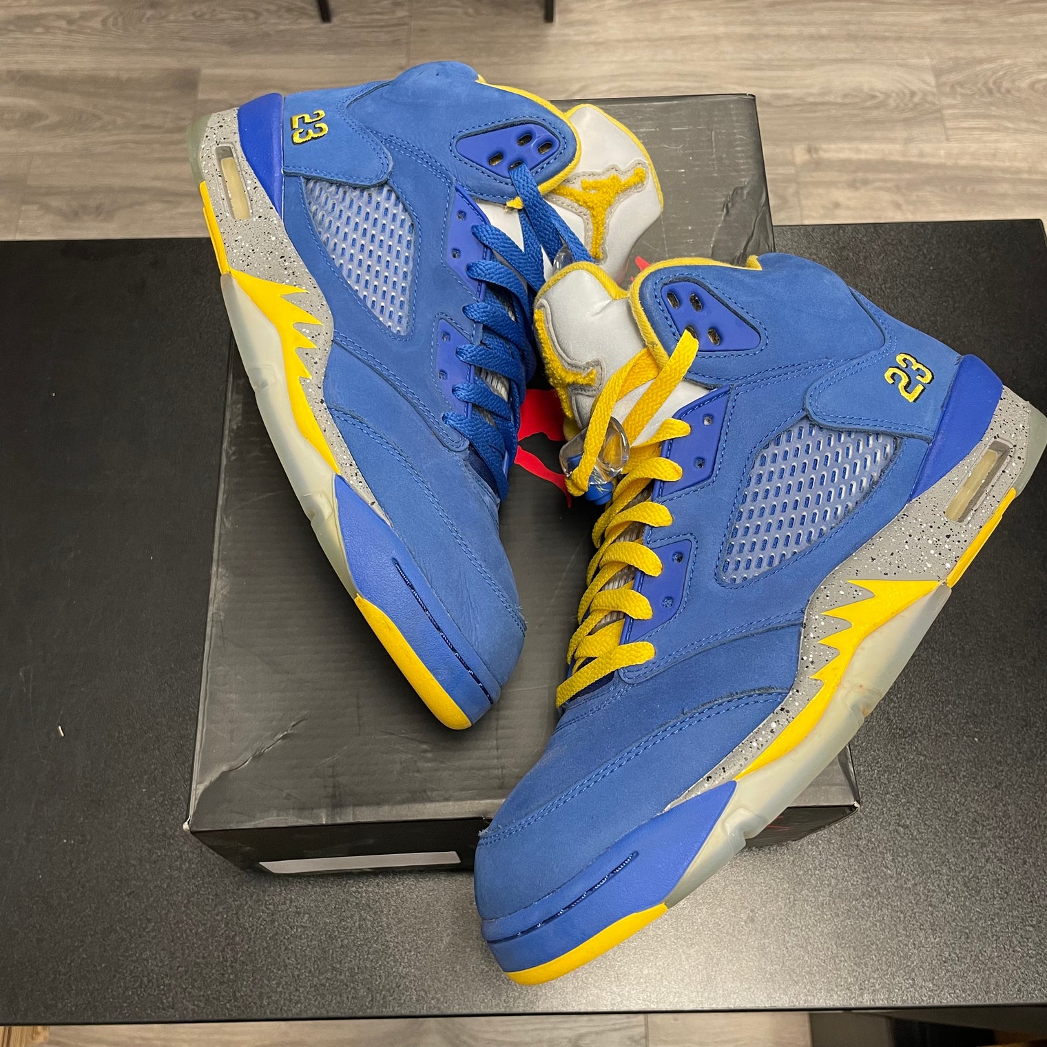 Jordan 5 Laney (USED)