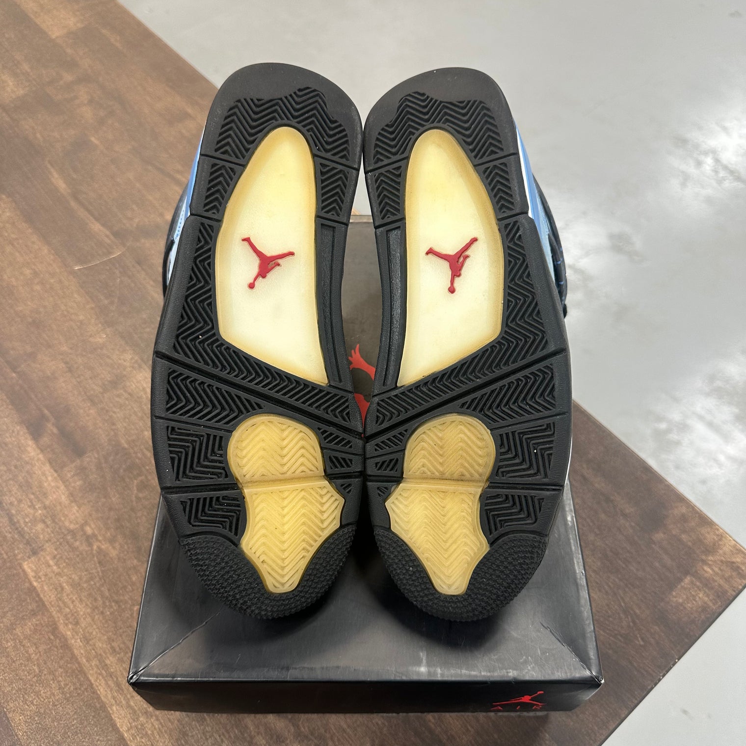 Travis Scott Cactus Jack Jordan 4 (USED)