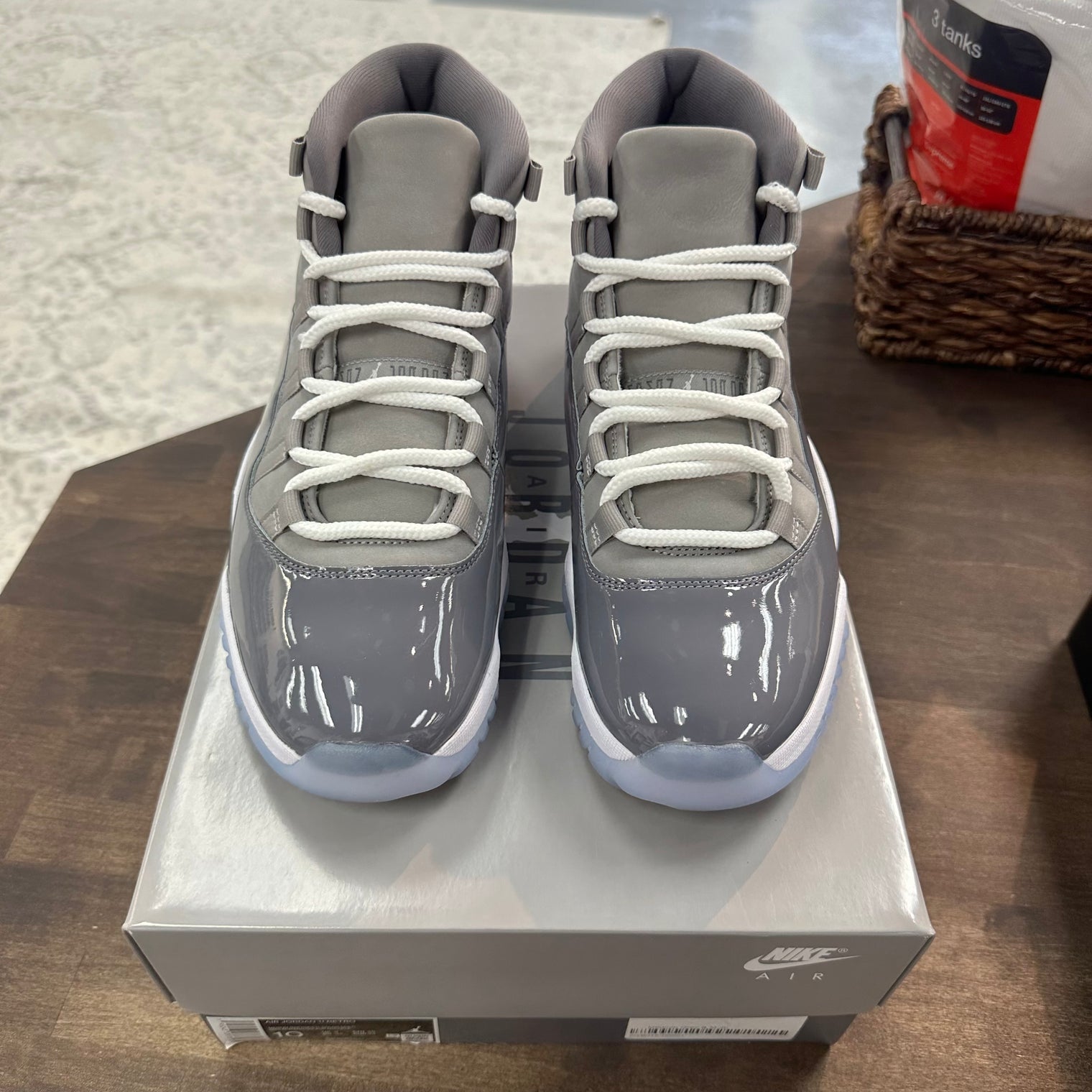 Cool Grey Jordan 11 (USED)