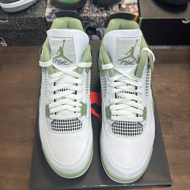 Seafoam Jordan 4 (W) (USED)