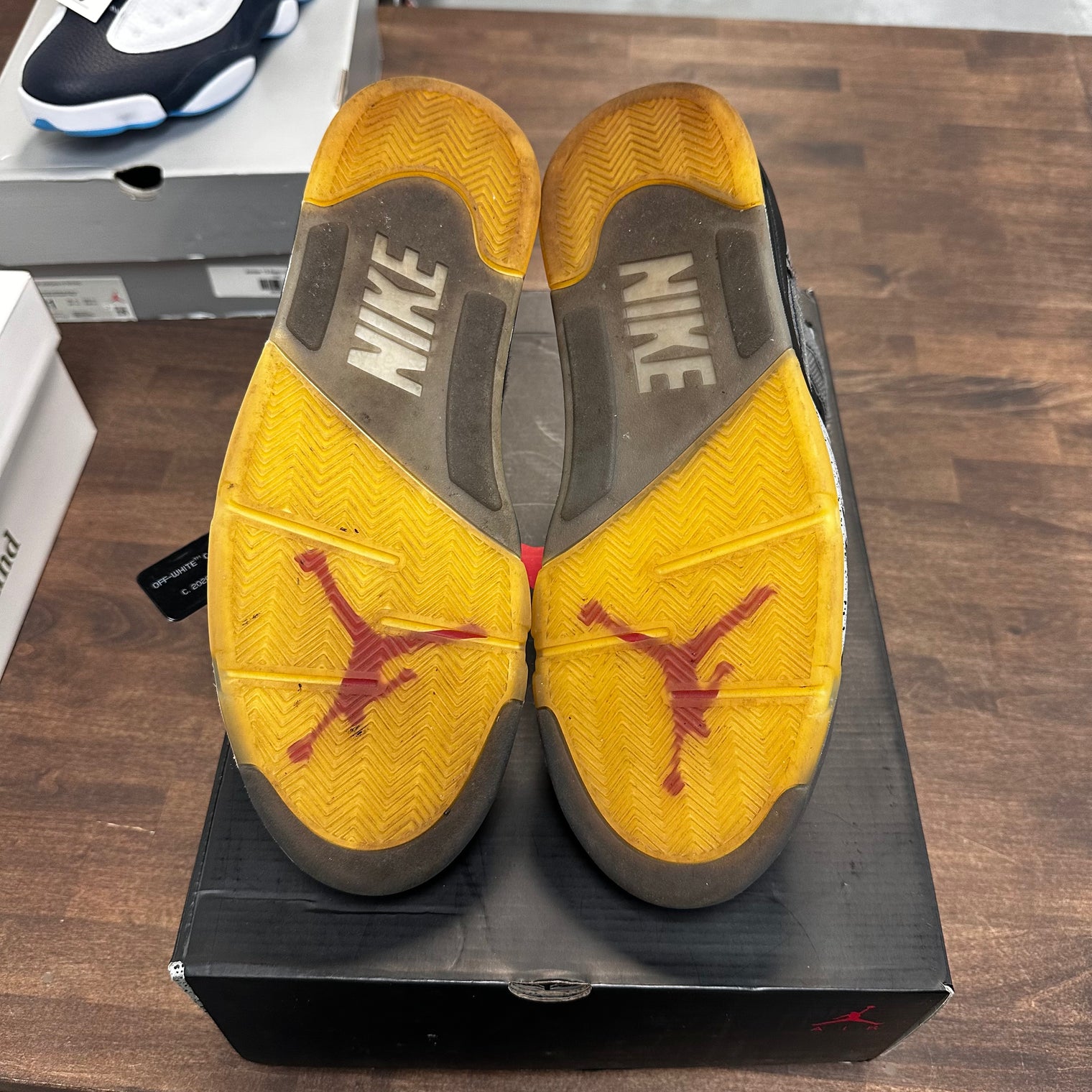 Off White Jordan 5 Muslin (USED)