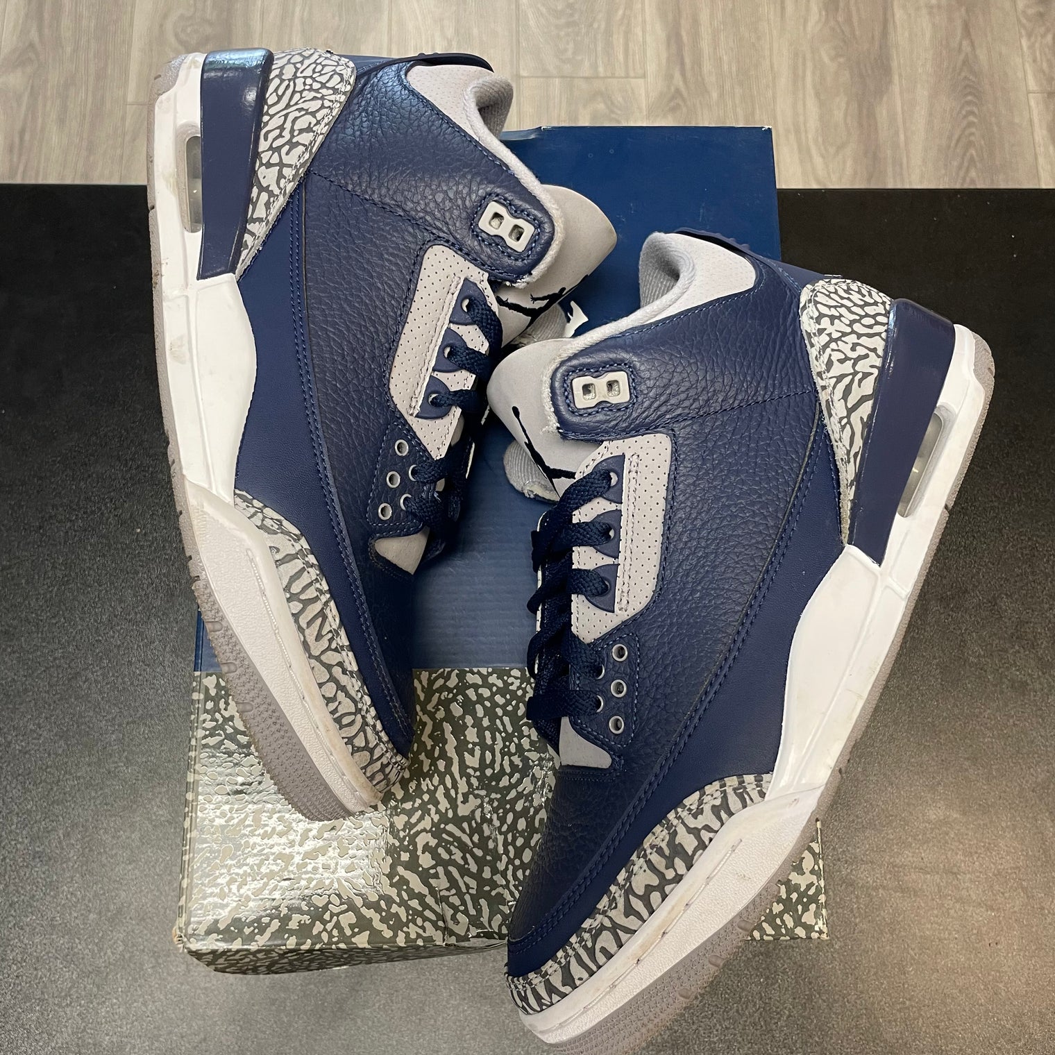 Jordan 3 Georgetown (USED)