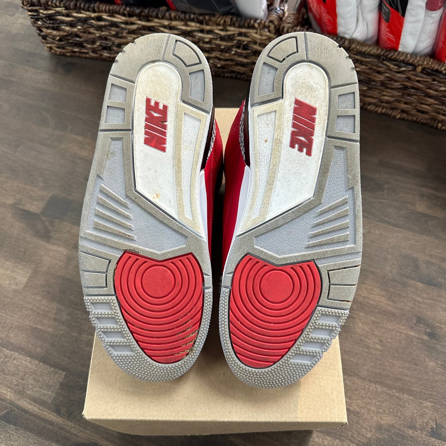 Jordan 3 Retro SE Unite (USED, No Box)