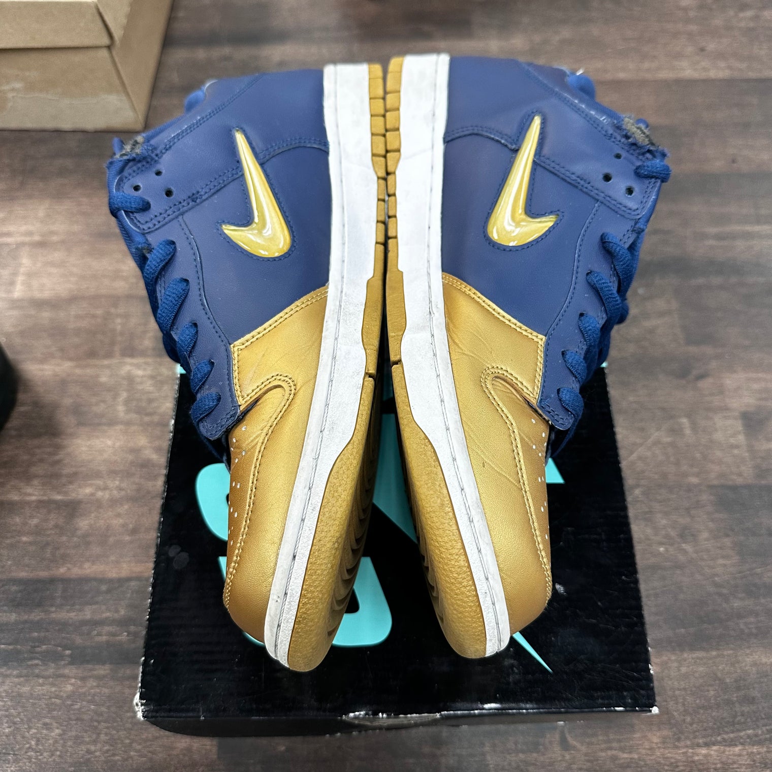 Supreme Jewel SB Dunk Low (USED, Rip/Tear)
