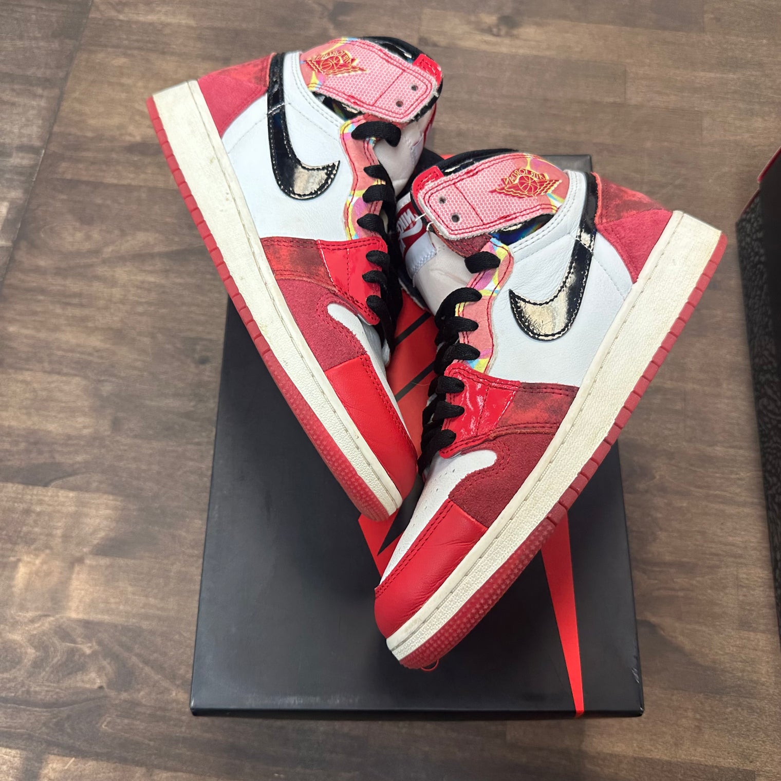 (GS) Spiderverse Jordan 1 High (USED)